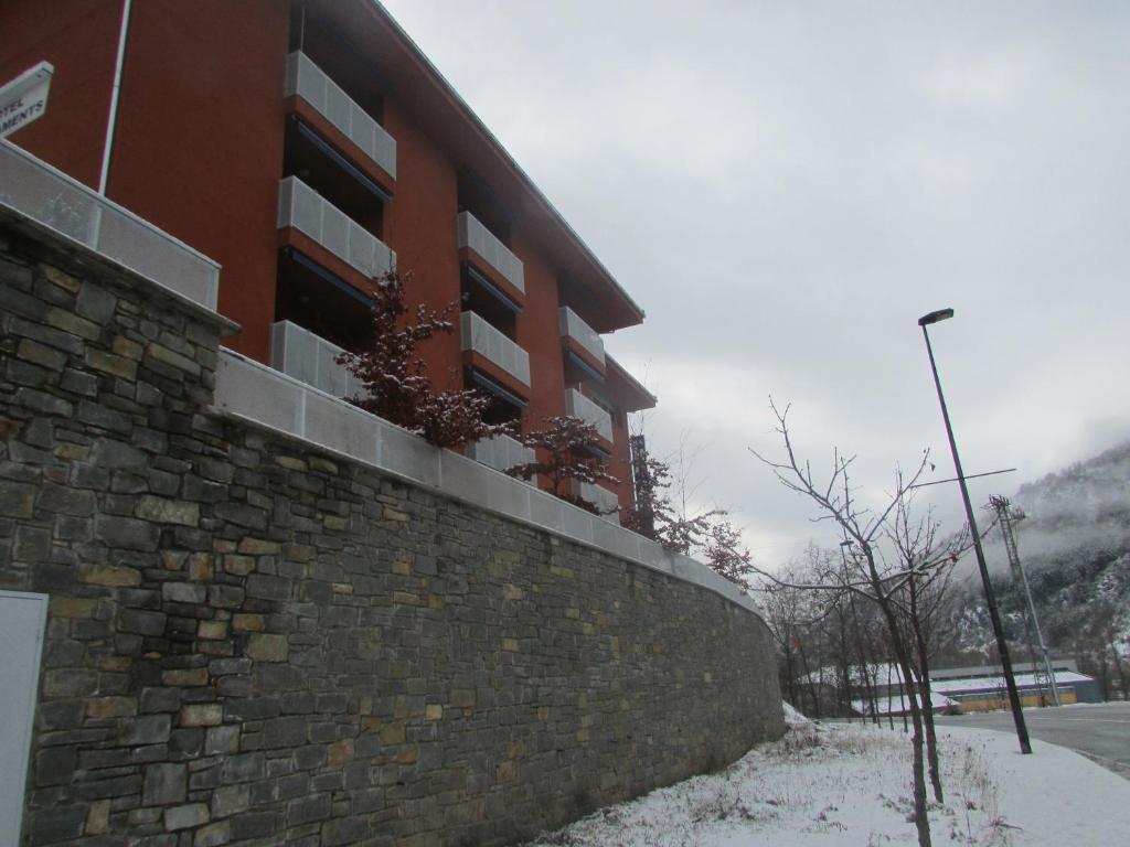 La Faiada Apartman El Pont de Suert Szoba fotó